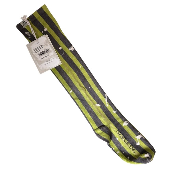 Magnolia Pearl Art Class OTK Socks 165 Wicked NWT - Picture 3 of 4
